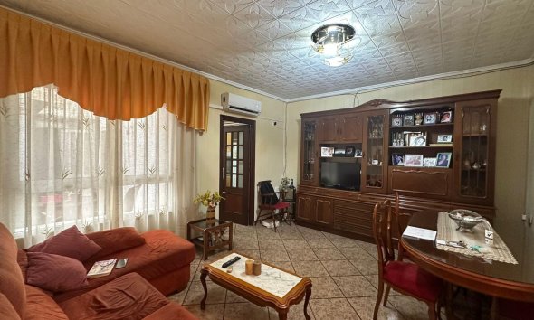Apartment - Resale - Torrevieja - Estacion de autobuses