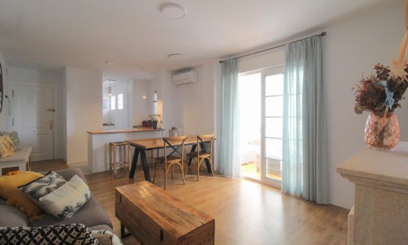 Apartment - Resale - Torrevieja - JP-61718