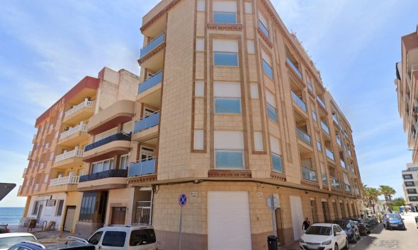 Apartment - Resale - Torrevieja - La Mata pueblo