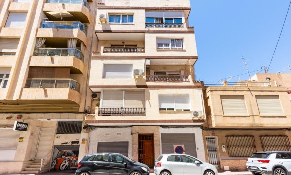 Apartment - Resale - Torrevieja - NA-34582