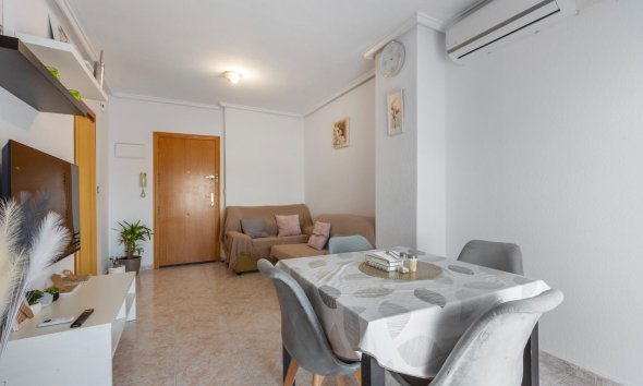 Apartment - Resale - Torrevieja - Nueva Torrevieja