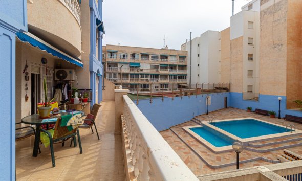 Apartment - Resale - Torrevieja - Playa de los locos
