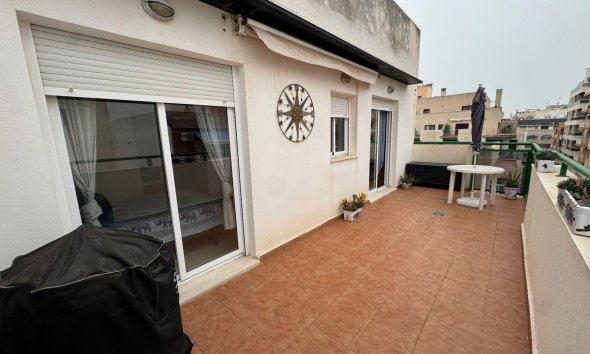 Apartment - Resale - Torrevieja - Playa de los locos