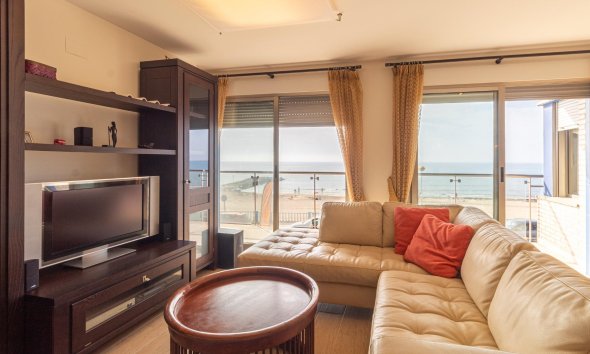 Apartment - Resale - Torrevieja - Playa de los Locos