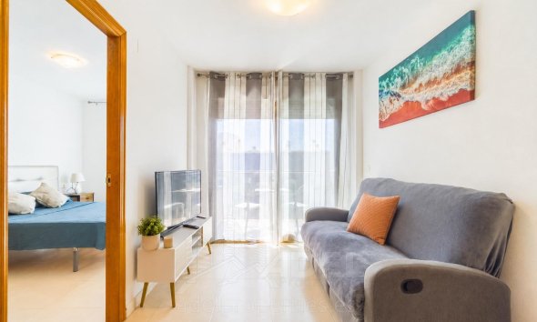 Apartment - Resale - Torrevieja - Playa de los Locos