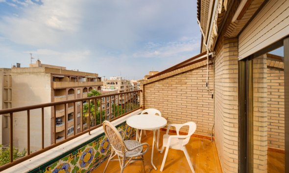 Apartment - Resale - Torrevieja - Playa del cura