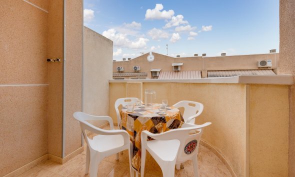 Apartment - Resale - Torrevieja - Playa del cura