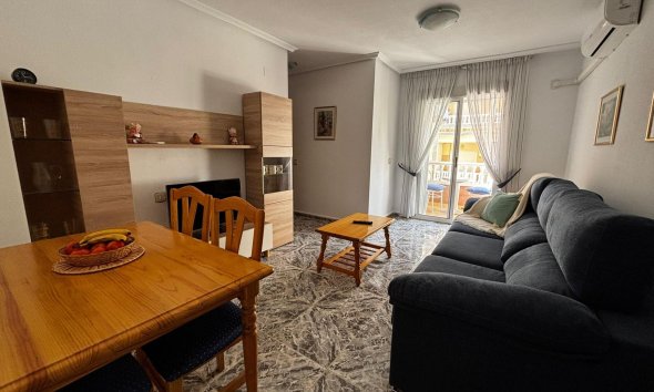 Apartment - Resale - Torrevieja - Playa del cura