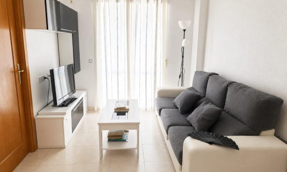 Apartment - Resale - Torrevieja - Playa del cura