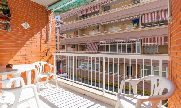 Apartment - Resale - Torrevieja - Playa del cura