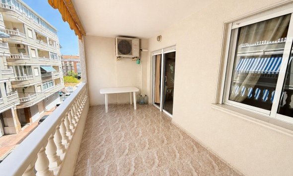 Apartment - Resale - Torrevieja - Playa del Cura