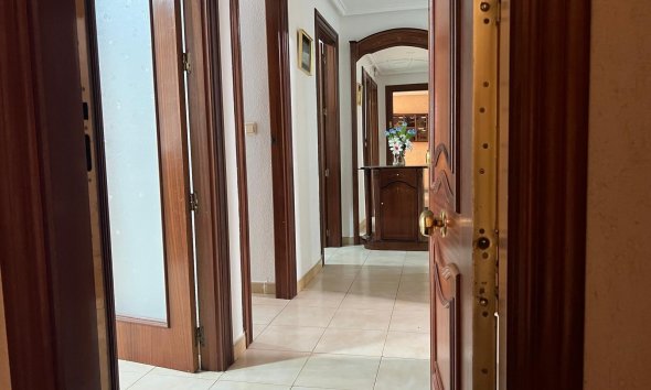 Apartment - Resale - Torrevieja - Playa del Cura