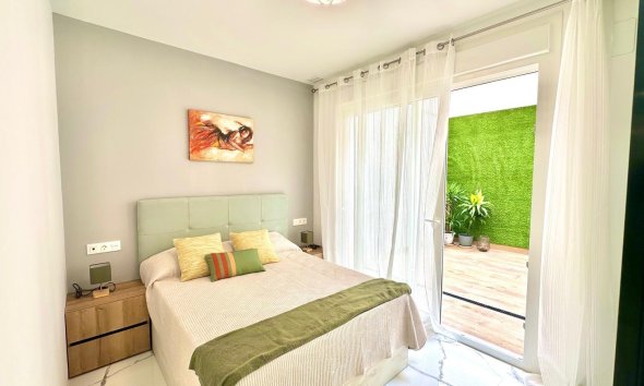 Apartment - Resale - Torrevieja - Playa del Cura