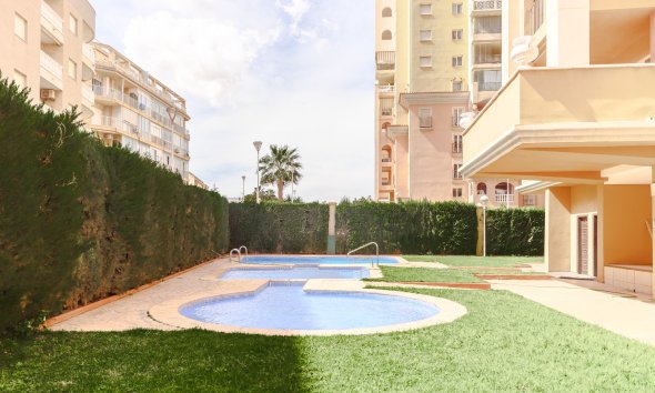 Apartment - Resale - Torrevieja - Playa Los Locos