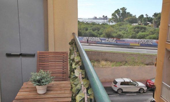 Apartment - Resale - Torrevieja - torrevieja