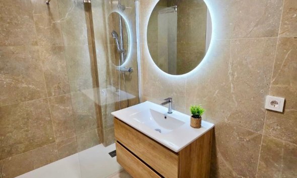 Apartment - Resale - Torrevieja - Torrevieja