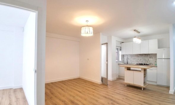 Apartment - Resale - Torrevieja - Torrevieja