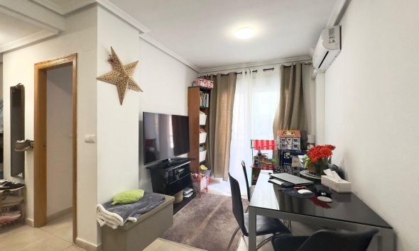 Apartment - Resale - Torrevieja - Torrevieja