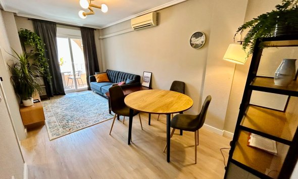 Apartment - Resale - Torrevieja - Torrevieja