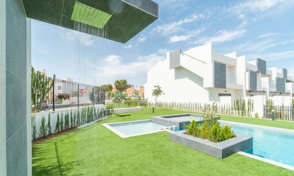 Bungalow / Domek parterowy - Rynek Pierwotny - Torrevieja - Torrevieja