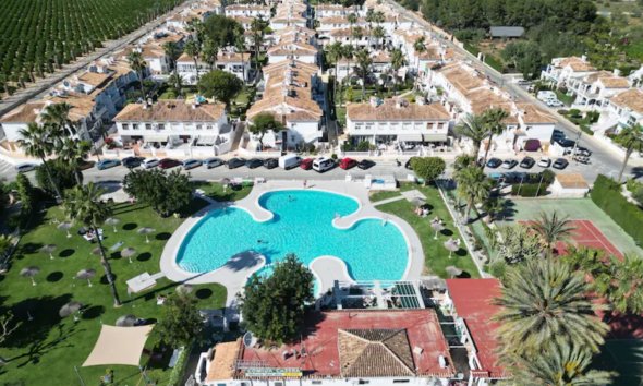 Bungalow / Domek parterowy - Rynek Wtórny - Torrevieja - Torrevieja
