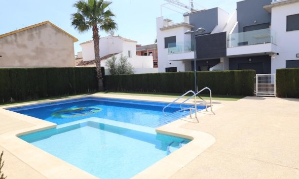 Bungalow - Resale - Pilar de la Horadada - Zona Pueblo