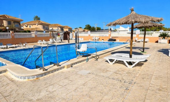 Bungalow - Resale - Torrevieja - Los Altos