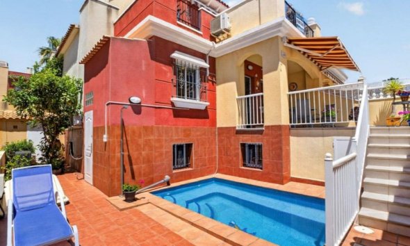 Casas - Obra nueva - Torrevieja - Torrevieja