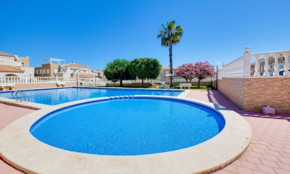 Casas - Obra nueva - Torrevieja - Torrevieja
