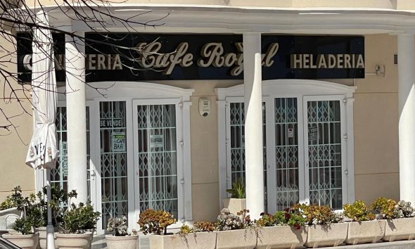 Commercial premises / Commercial unit / Retail space - Resale - Guardamar del Segura - SL-80019