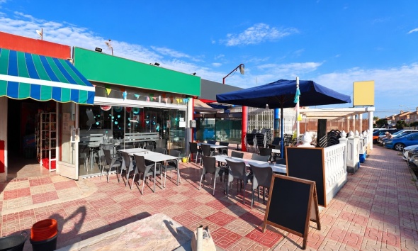Commercial premises / Commercial unit / Retail space - Resale - Torrevieja - El Chaparral