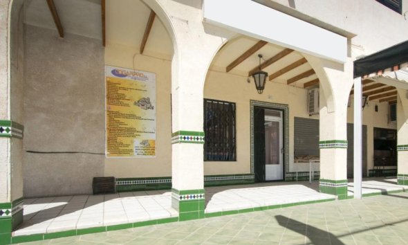 Commercial premises - New Build - Torrevieja - Torrevieja