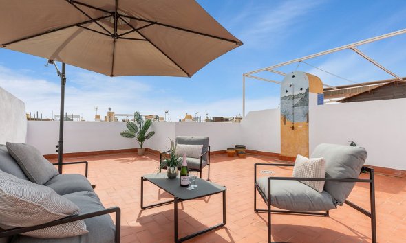 Dúplex  - Reventa - Torrevieja - La Siesta