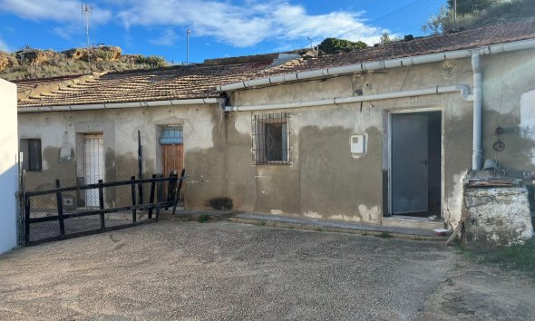 Estate / Farm / Plot - Resale - Rojales - Centro
