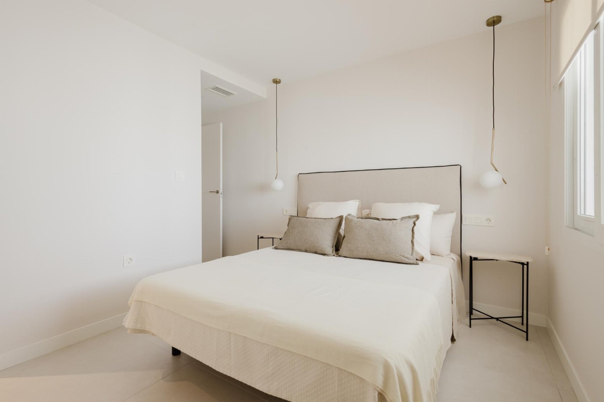 Long Term Rental - Apartment - Torrevieja - Playa del Acequión