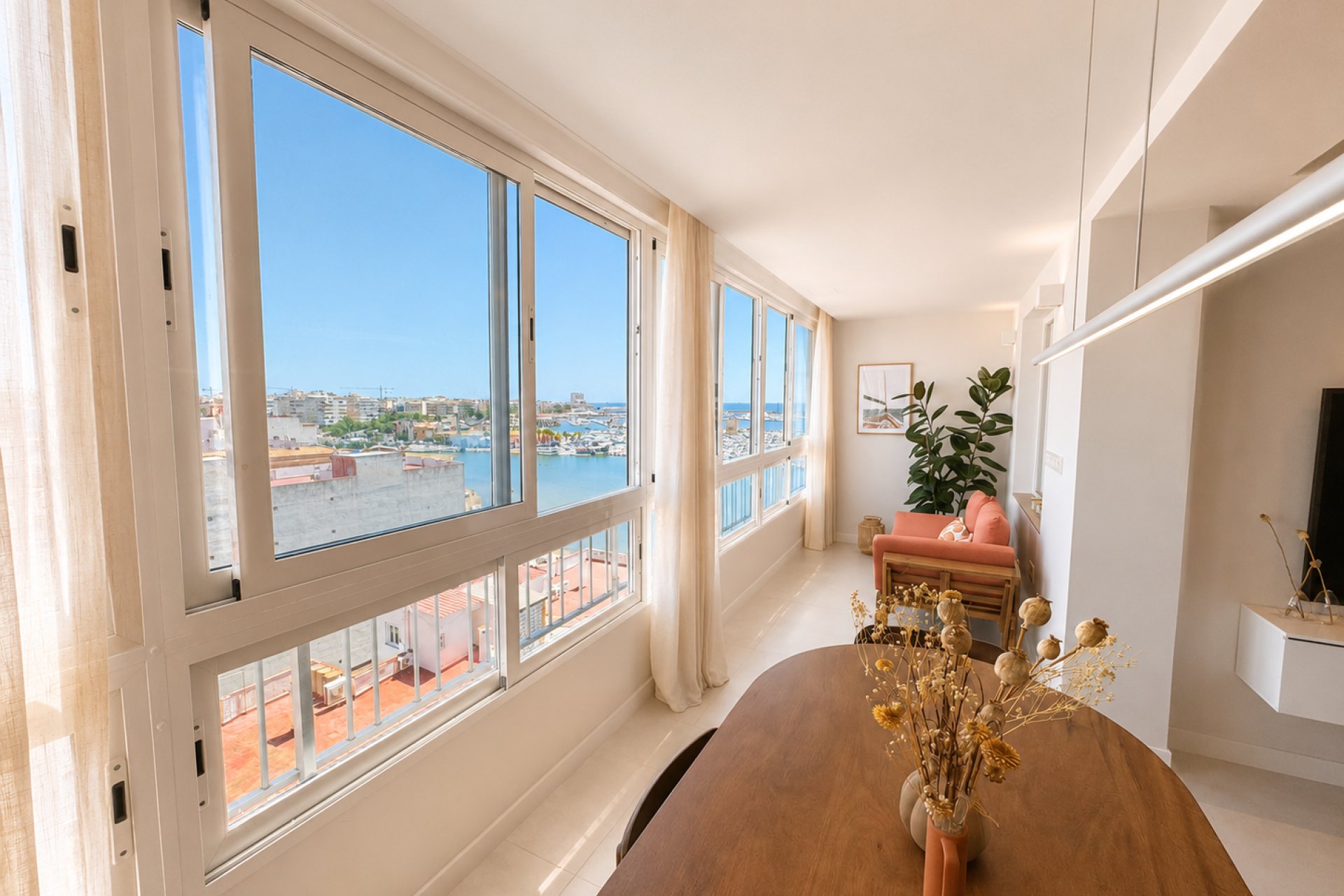 Long Term Rental - Apartment - Torrevieja - Playa del Acequión