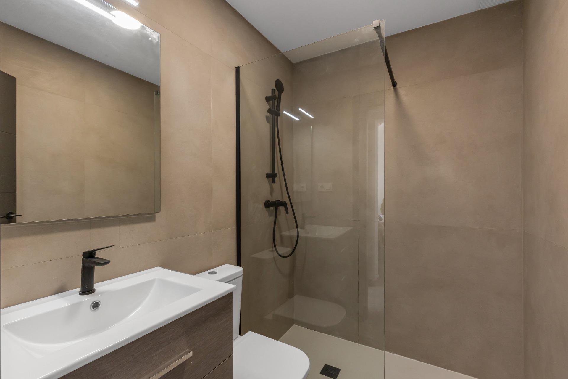 Long Term Rental - Bungalow - Torrevieja - Zona los Frutales