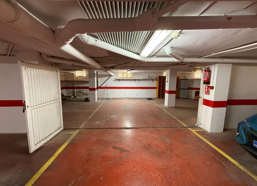 Long Term Rental - garage - Torrevieja - Centro