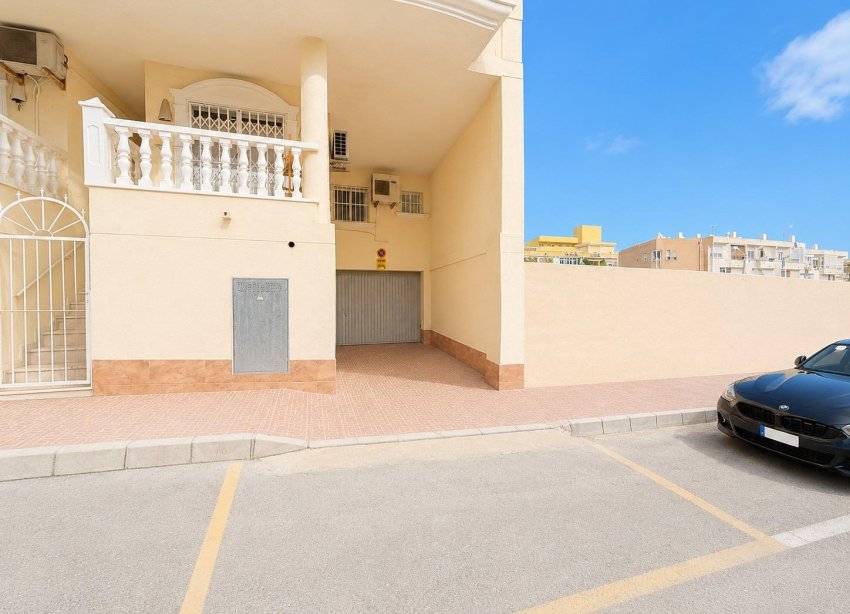 Long Term Rental - Parking - Torrevieja - Centro
