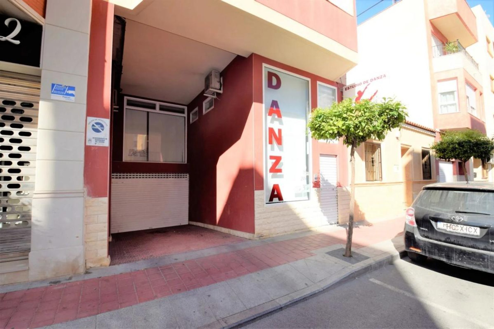 New Build - Commercial premises - Guardamar del Segura