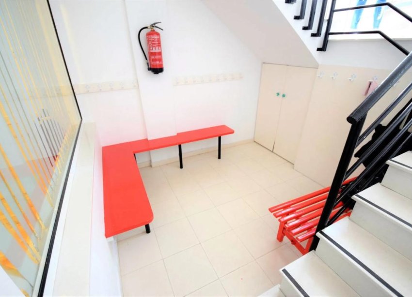 New Build - Commercial premises - Guardamar del Segura
