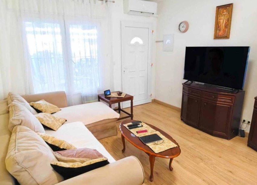 New Build - Detached chalet - Torrevieja