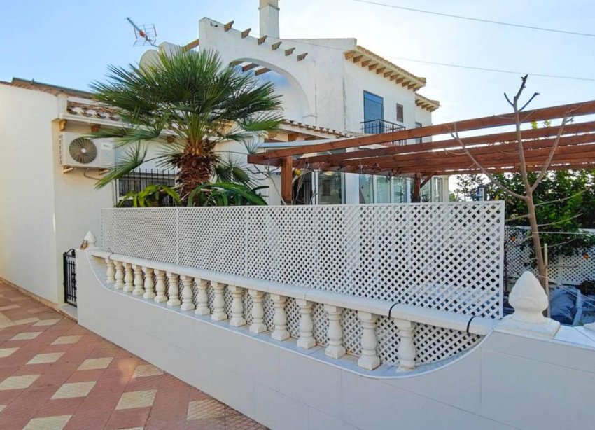 New Build - Detached chalet - Torrevieja