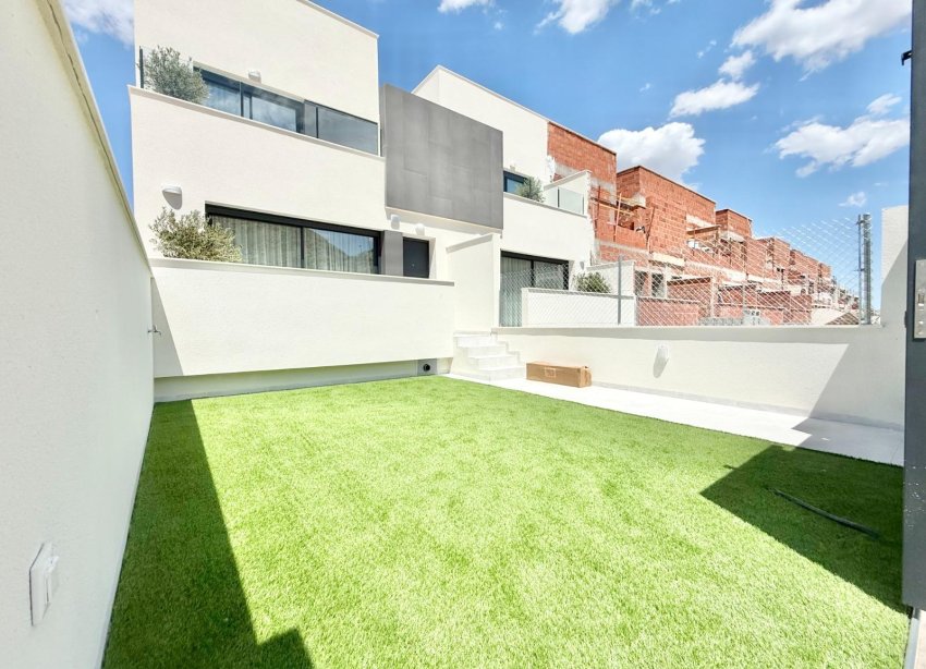 New Build - Terraced house / Townhouse - Cox - San Fernando