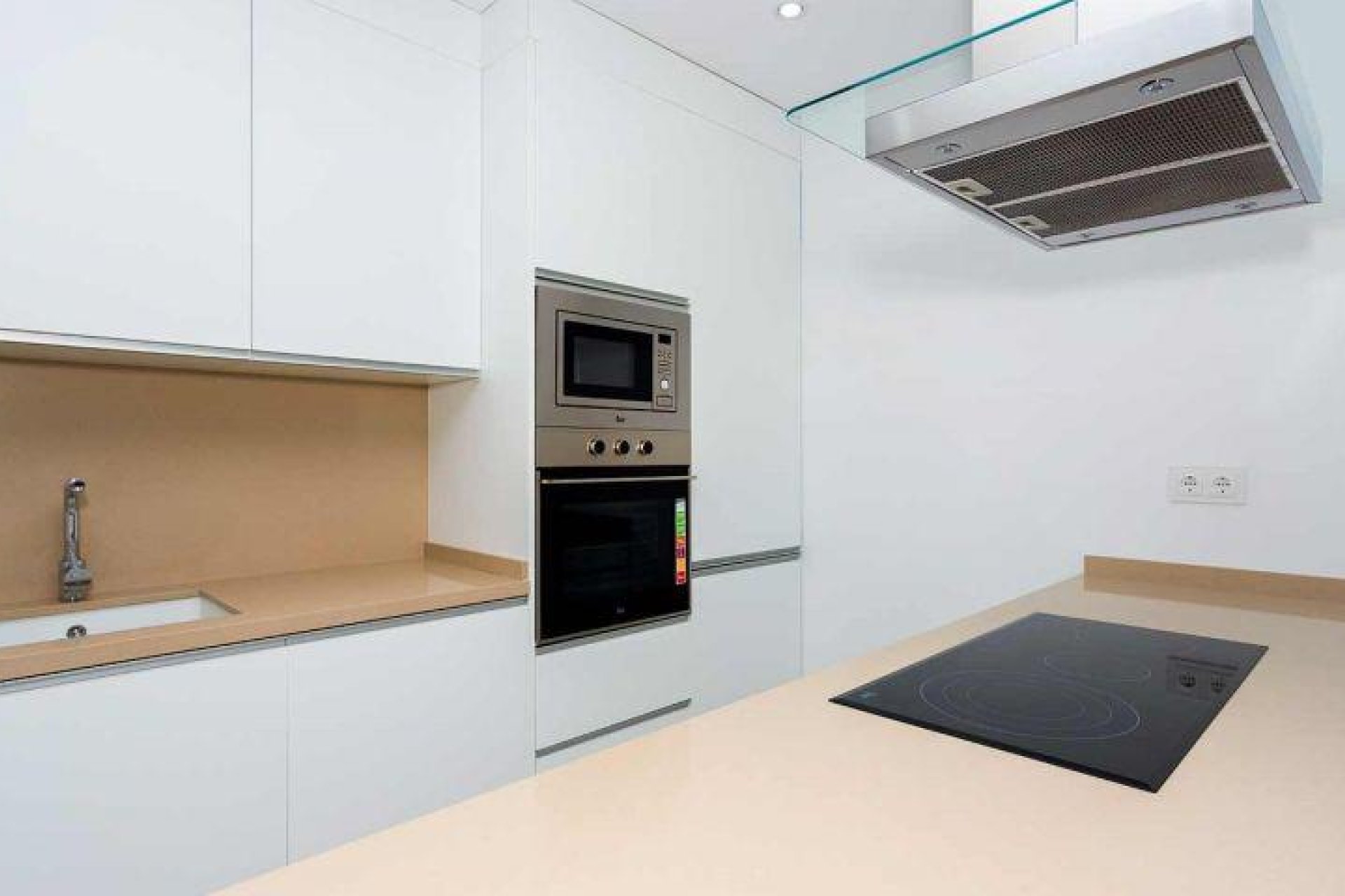 New Build - Terraced house / Townhouse - Daya Nueva - Centro