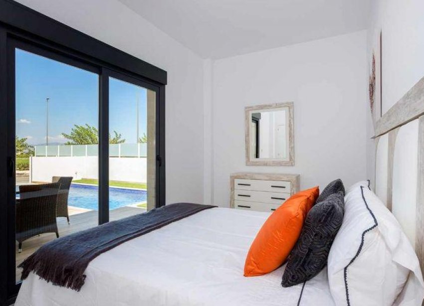 New Build - Terraced house / Townhouse - Daya Nueva - Centro