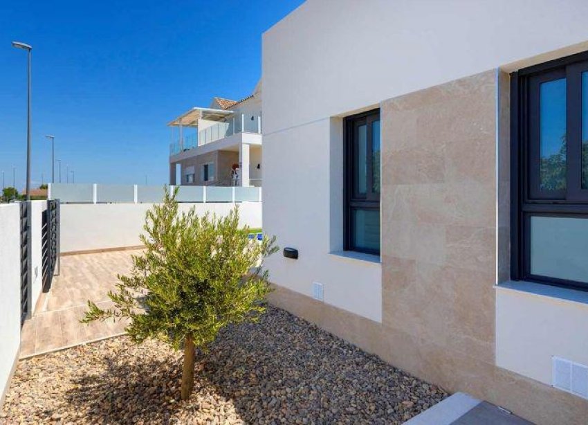 New Build - Terraced house / Townhouse - Daya Nueva - Centro