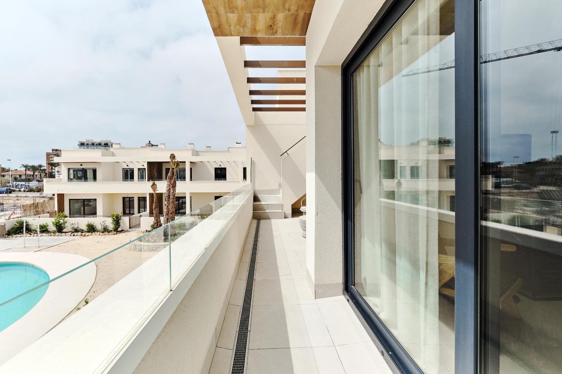 New Build - Terraced house / Townhouse - ﻿Torrevieja (Alicante) - Torrevieja