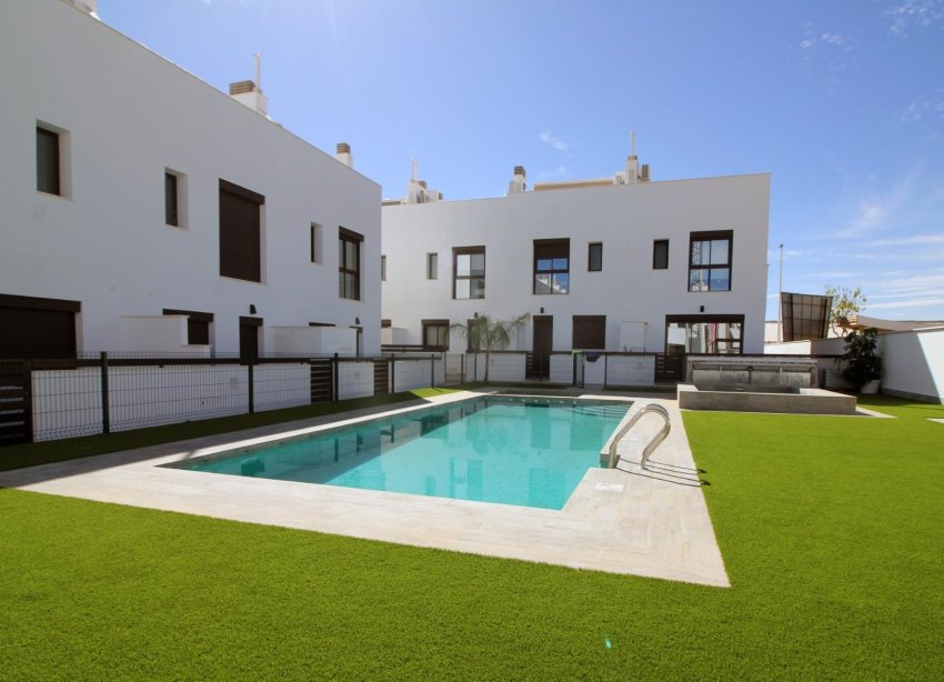 New Build - Terraced house / Townhouse - Pilar de la Horadada - El Pilar de la Horadada
