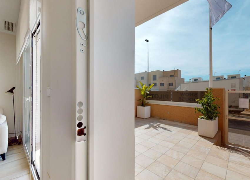 New Build - Terraced house / Townhouse - Pilar de la Horadada - Lo Monte